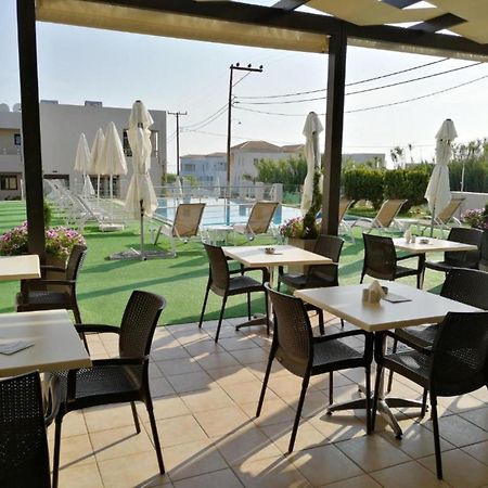 Carisa Suites And Apartments 말레메 외부 사진