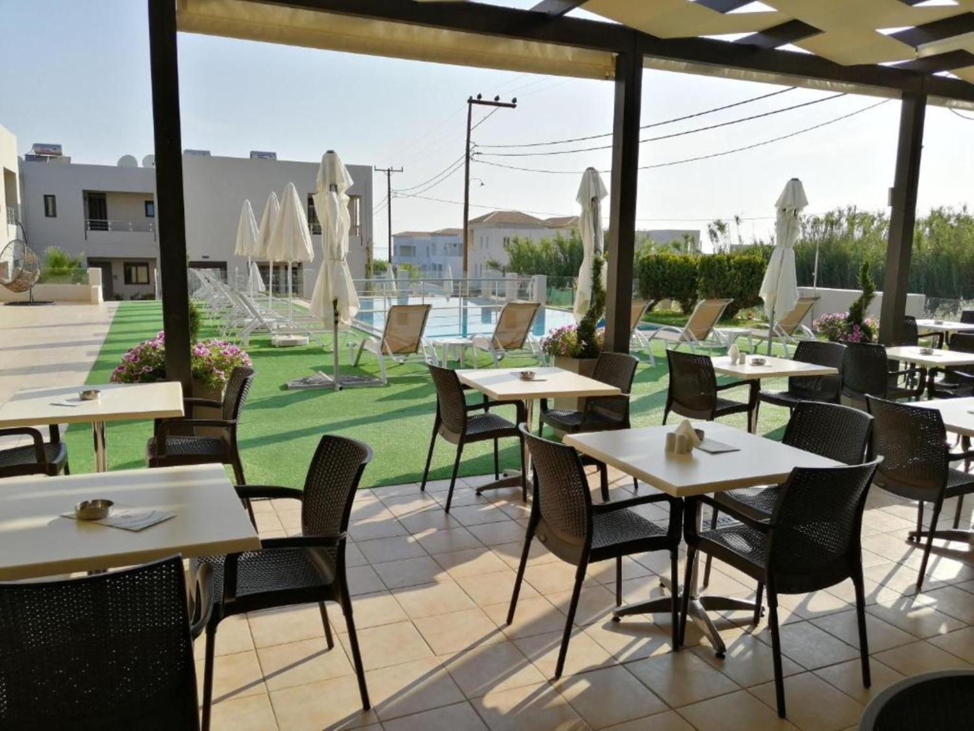 Carisa Suites And Apartments 말레메 외부 사진