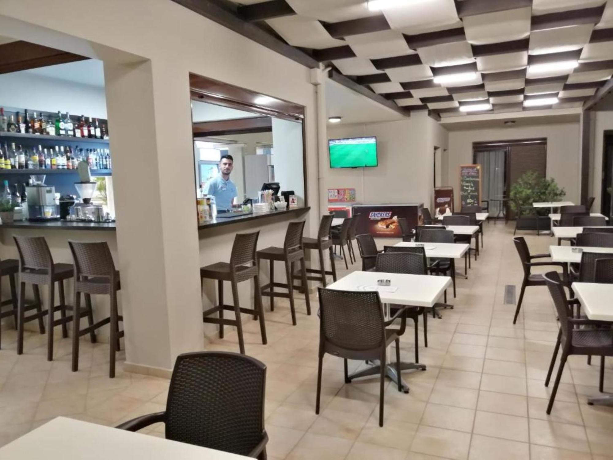 Carisa Suites And Apartments 말레메 외부 사진