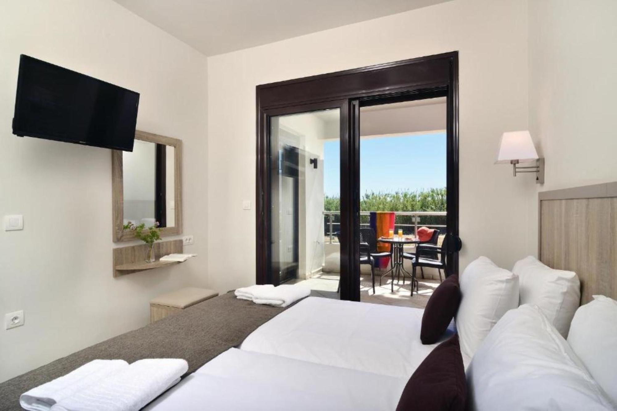 Carisa Suites And Apartments 말레메 외부 사진